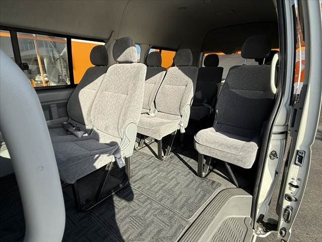 1570533132s18.jpg